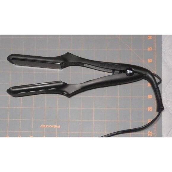 Keratin Complex Hair Straightener black 450°F Adjustable Temp Professional - Picture 3 of 14